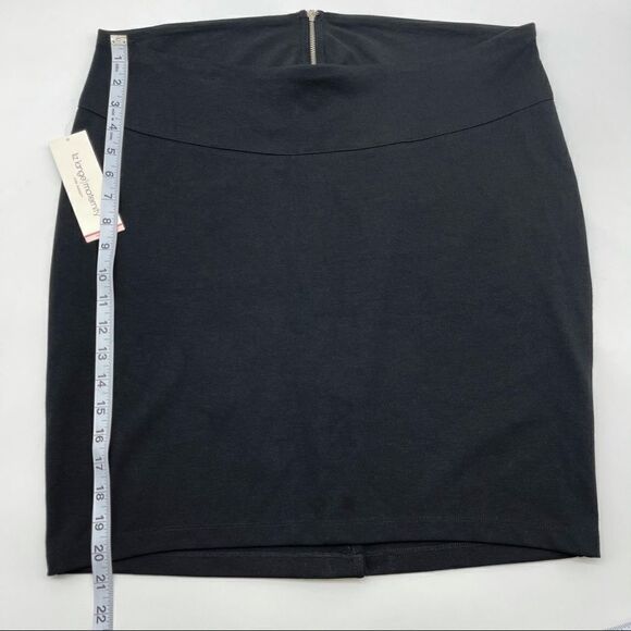 Lizlange Maternity 4 Target Blk Jersey Knit Skirt - Picture 8 of 11